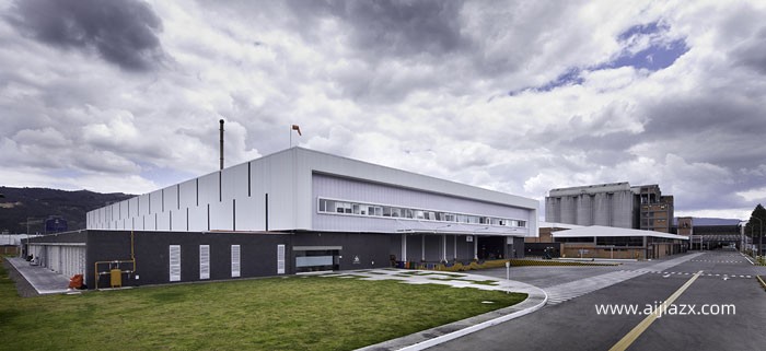 啤酒工廠廠房裝修設(shè)計效果圖