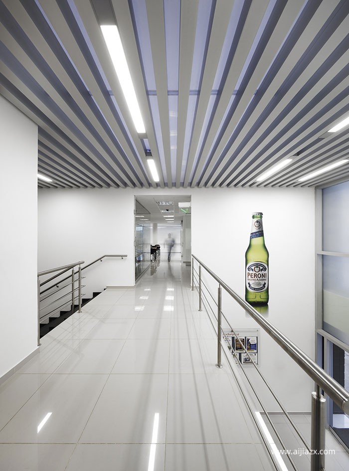 啤酒工廠廠房裝修設(shè)計效果圖