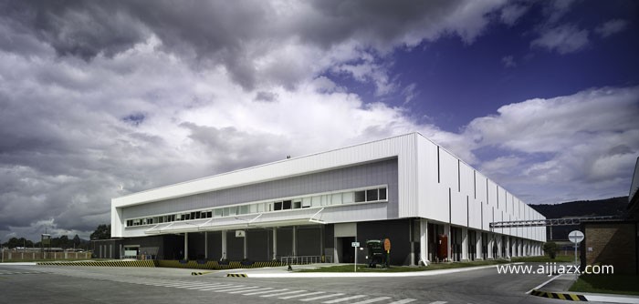 啤酒工廠廠房裝修設(shè)計效果圖