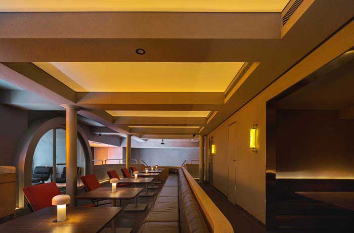 350m2鄭州東區(qū)西餐廳設計效果圖