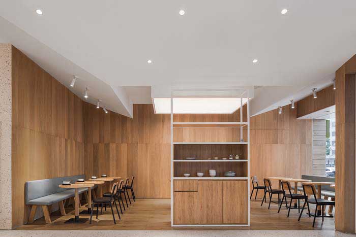 180m2鄭州快餐廳設(shè)計效果圖