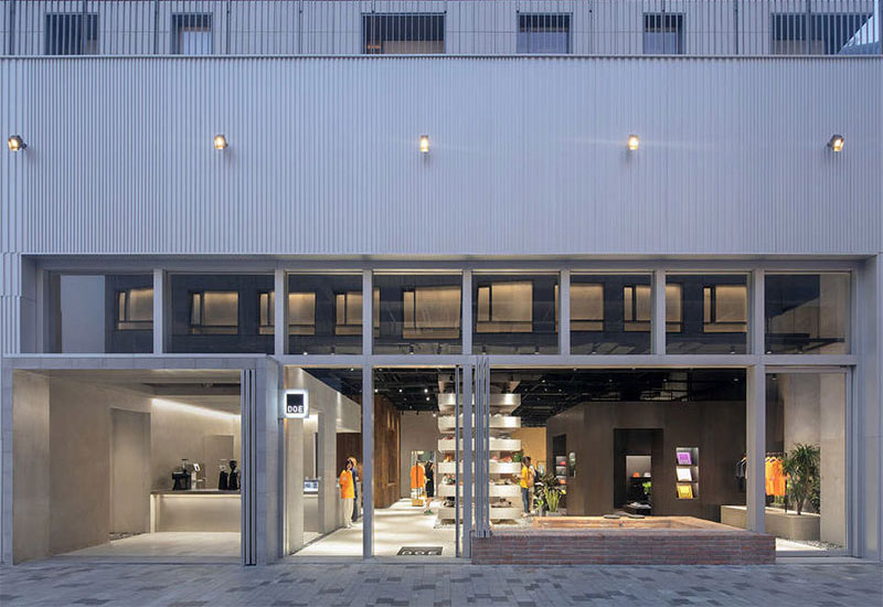 DOE品牌服裝專(zhuān)賣(mài)店設(shè)計(jì)裝修效果圖