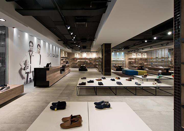 210平米工業(yè)風格鞋店裝修設計效果圖