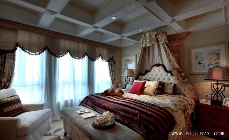 奢華大氣的歐式風(fēng)格別墅裝修效果圖