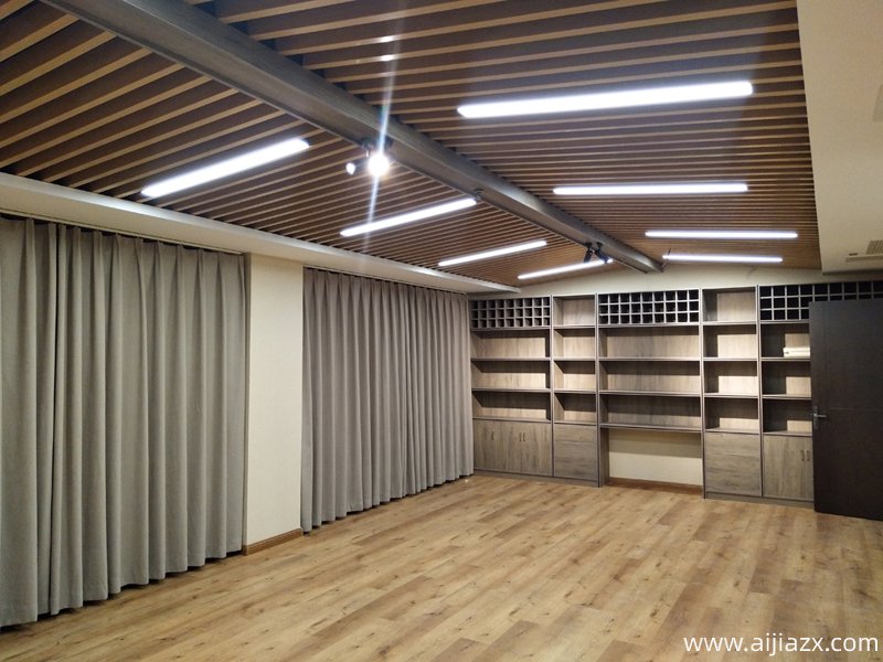 鄭州辦公室設(shè)計(jì)，如何打造簡(jiǎn)單的空間設(shè)計(jì)